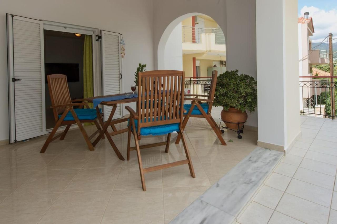 Thano'S Stylish Flat Just 150M To The Beach Faraí Exterior foto